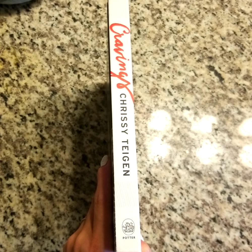 DONATED Cravings by Chrissy Teigen - Picture 5 of 8
